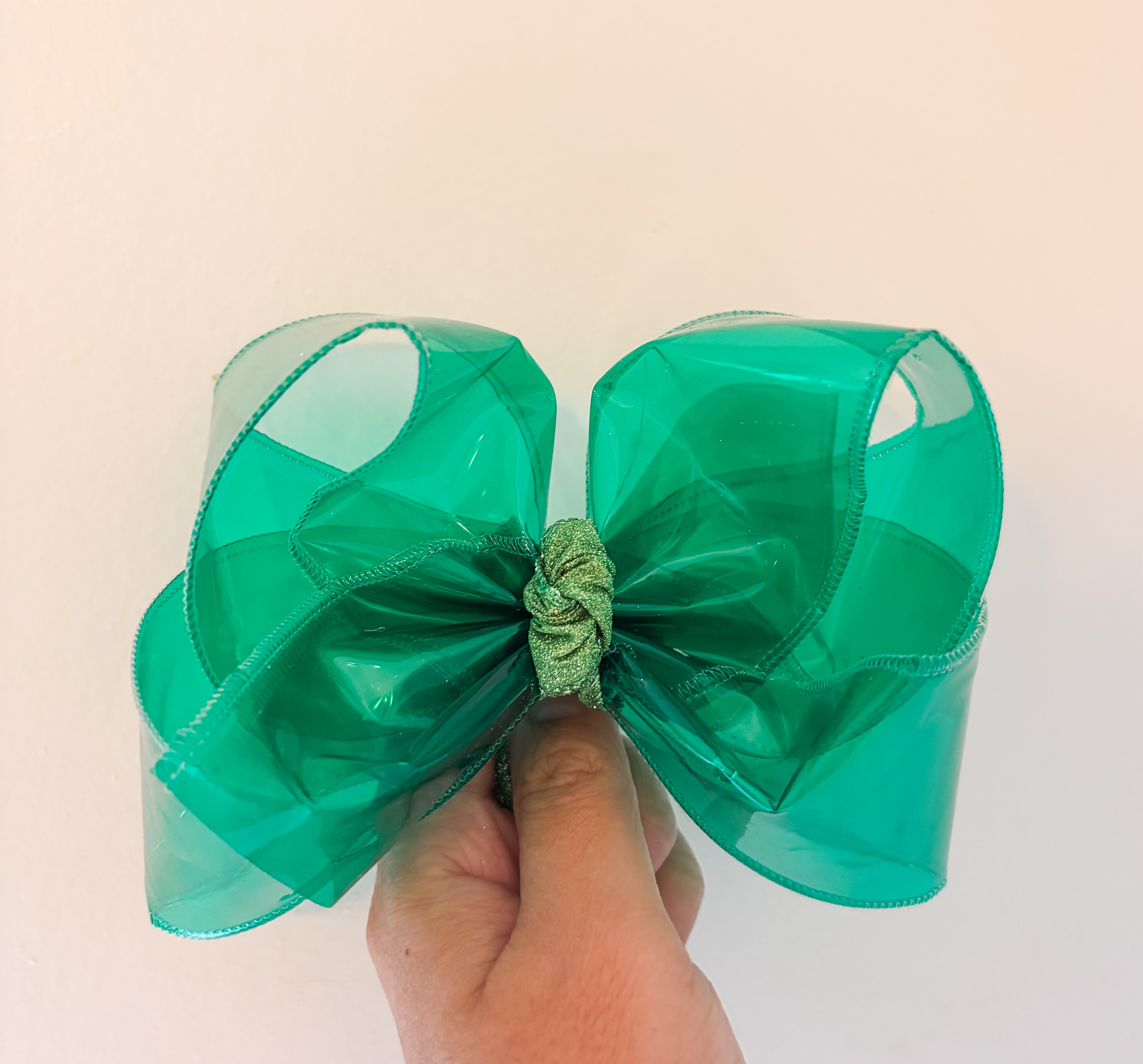 5.5 in Green Swim Bow